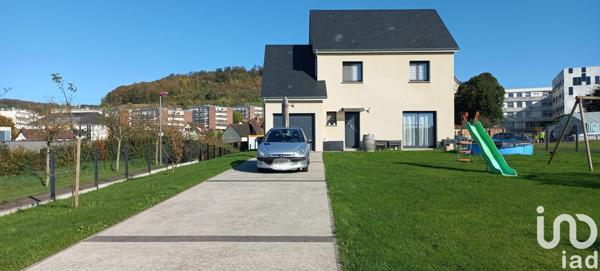 Maison à vendre 6 pièces 105 m² Neufchâtel-en-Bray
