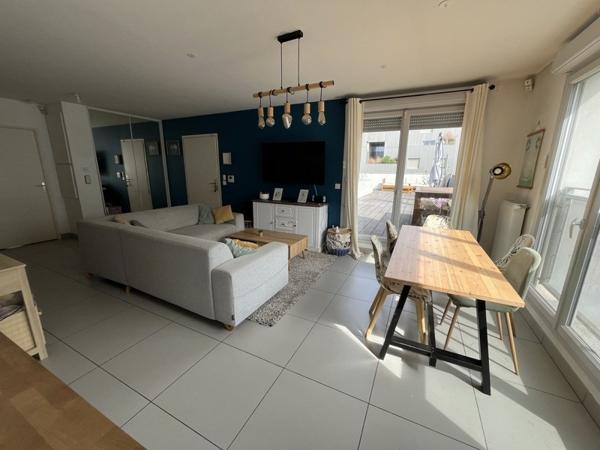 Appartement 247 220 € Saint-Priest 3 p 66 m² DPE C