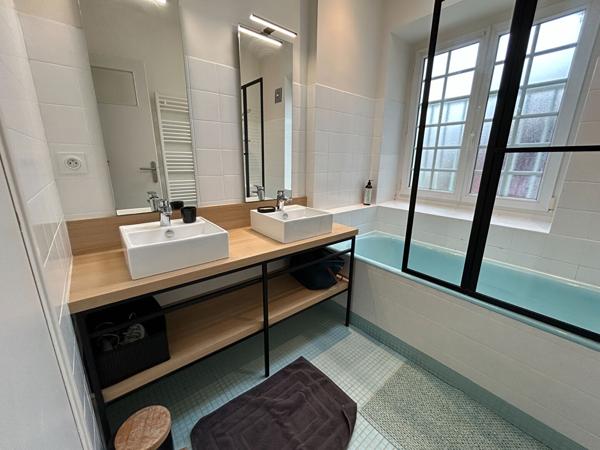Maison T8 à vendre CANCALE - 148 m² (réf : JD26203)