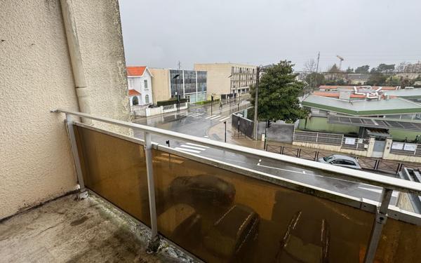 Appartement à vendre    2 pièces • 36,66 m2 Bordeaux