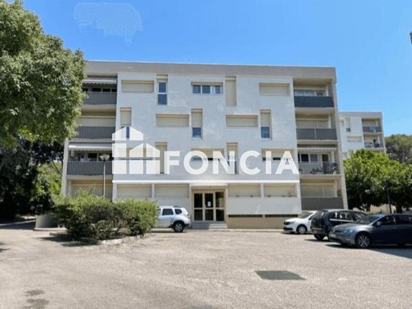 Location Parking - CHEMIN SAINT PIERRE Salon De Provence 13300