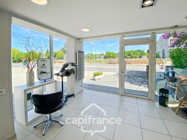 Fonds de commerce à vendre LE HAILLAN (33)