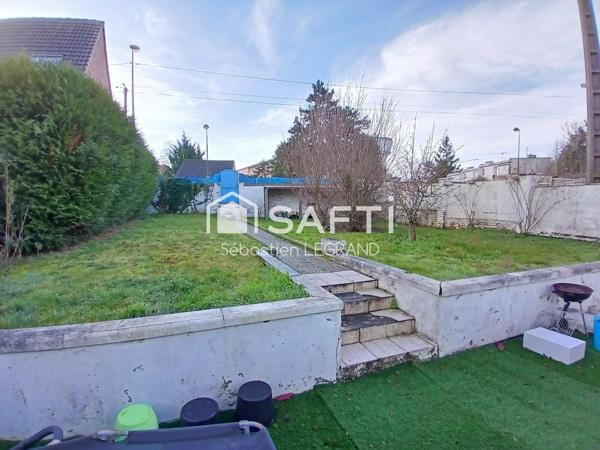 Maison semi-individuelle à rénover