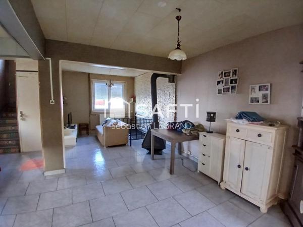 Maison semi-individuelle à rénover