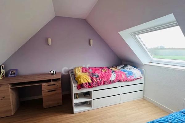 Dpt Finistère (56), à vendre Morbihan - immeuble de rapport - 3 appartements loués sur 4