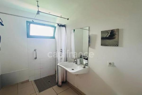 Dpt Finistère (56), à vendre Morbihan - immeuble de rapport - 3 appartements loués sur 4