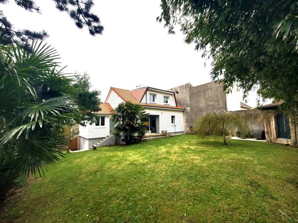 Grande Maison de 170m² avec jardin et garage double