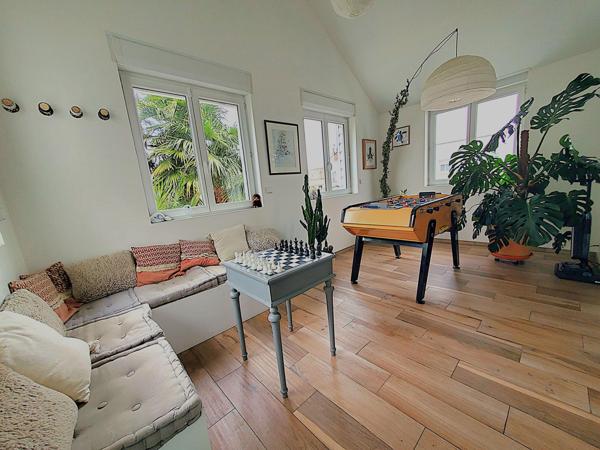 Grande Maison de 170m² avec jardin et garage double