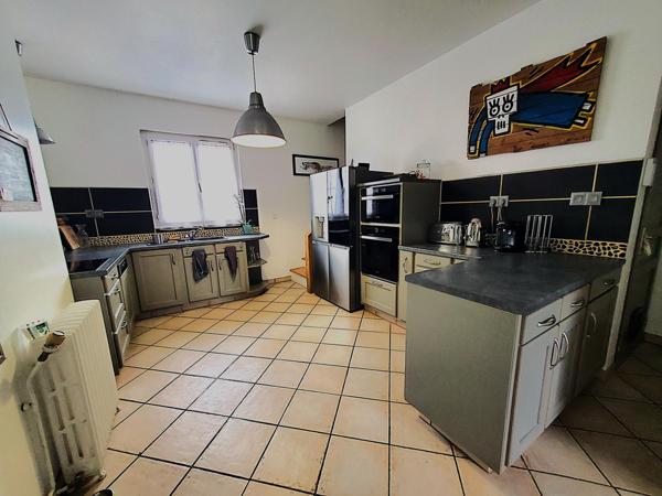 Grande Maison de 170m² avec jardin et garage double