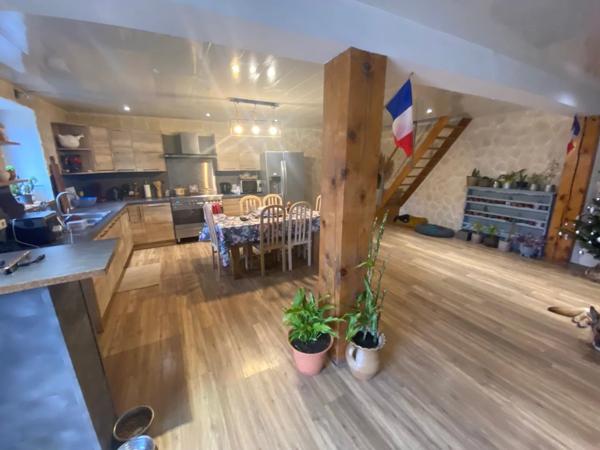 Vente Maison 6 pièces 192 m2 à Prignac