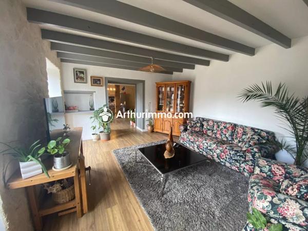 Vente Maison 6 pièces 192 m2 à Prignac