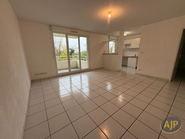 Location appartement Saint Andre De Cubzac : 594 € - AJP Immobilier Saint Andre de Cubzac