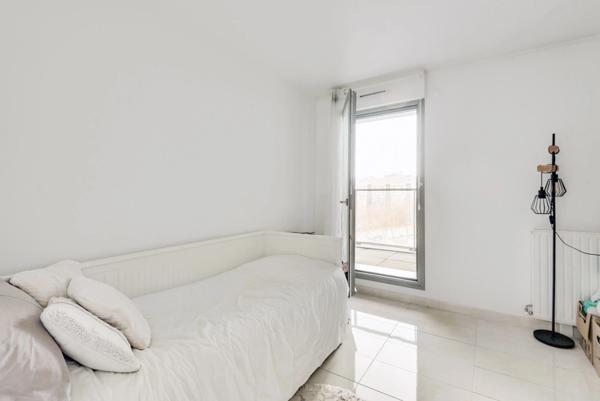 Appartement à vendre 5 pièces ASNIERES SUR SEINE (92)