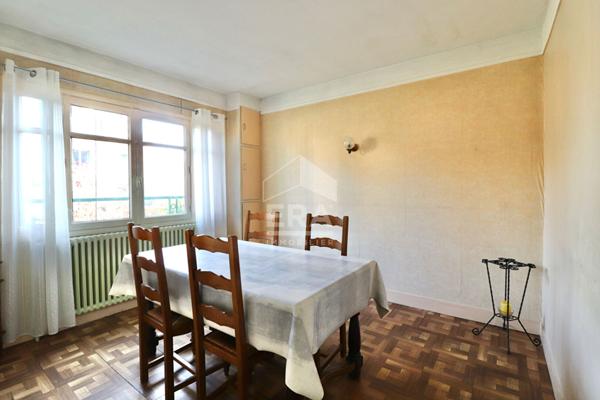 Maison à vendre à Champs sur Marne - 3 pièces, 46.83 m², terrain 251 m², garage et terrasse