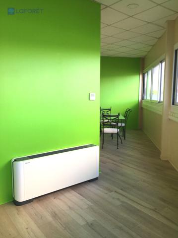 Location bureau Quincy-Voisins - 72 m² - 700 €/mois