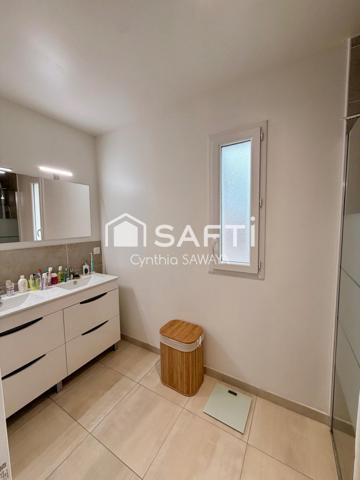 Maison T4 moderne avec garage et jardin pratique!