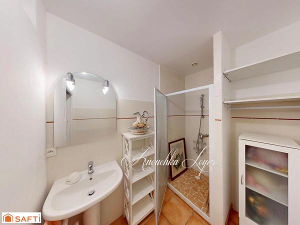 Maison avec 2 studios indépendants