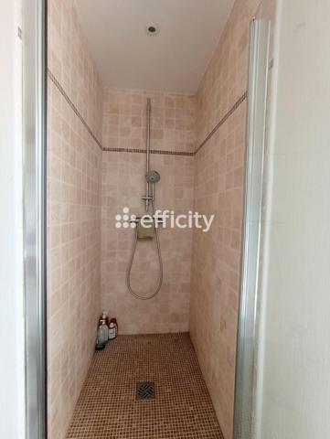 Maison 10 pièces - 210 m²