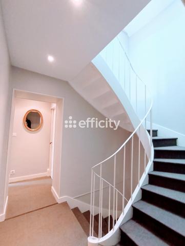 Maison 10 pièces - 210 m²