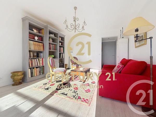 Appartement F3 à vendre  3 pièces - 57 m 2   GRASSE  - 06