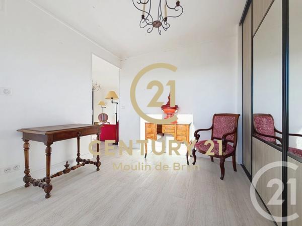 Appartement F3 à vendre  3 pièces - 57 m 2   GRASSE  - 06