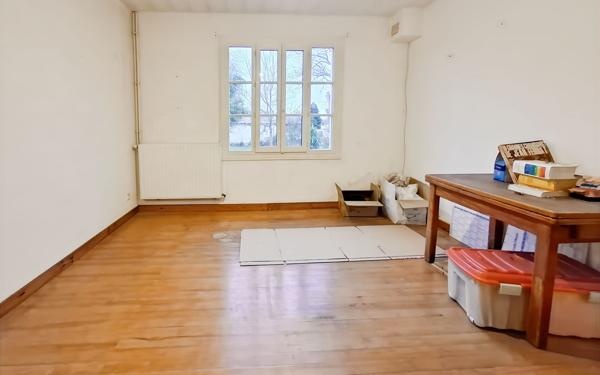 Maison à vendre    5 pièces •  Campsas
