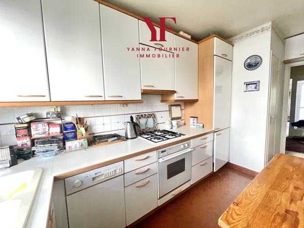 Paris (75013) PARIS 13 ÈME, PROCHE MONTSOURIS, APPARTEMENT T4, 81,50 M2, 3 CHAMBRES, BALCON, VERDURE, PARKING ET CAVE