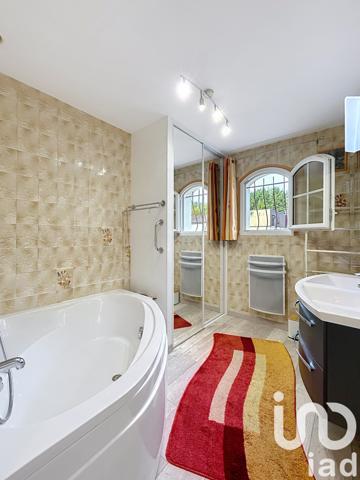 Maison à vendre 7 pièces 180 m² Mornac