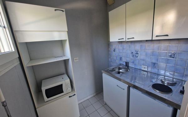 Appartement à louer    1 pièce • 23,41 m2 Brie-Comte-Robert