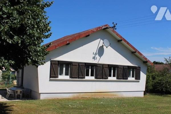 ETUPES, en impasse maison quatre pièces sur 9a 29ca de terrain