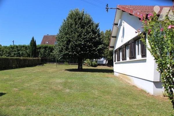 ETUPES, en impasse maison quatre pièces sur 9a 29ca de terrain