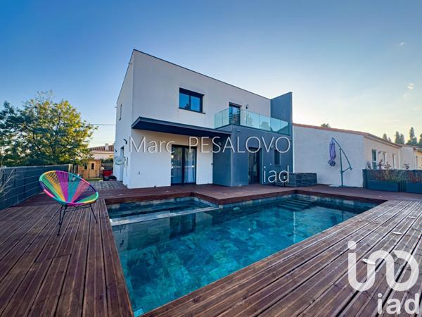 Pavillon 6 pièces de 137 m² à Corneilla-la-Rivière (66550)