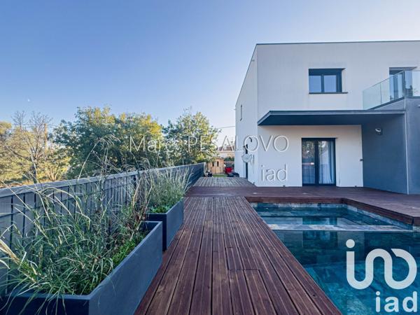 Pavillon 6 pièces de 137 m² à Corneilla-la-Rivière (66550)