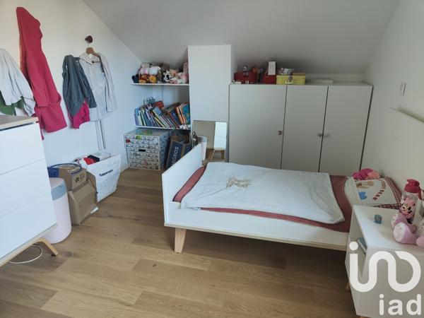 Maison traditionnelle 3 pièces de 116 m² à Feigères (74160)