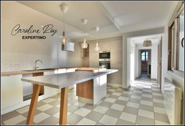 Clisson (44190) CLISSON Centre ville maison de 153 m² hab (3 ch, bureau et mezzanine), dépendance et jardin clos/arboré d'envi