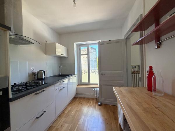 A vendre centre ville de Périgueux 24000, quartier très prisé, superbe Appartement bourgeois de 112 m² aux prestations de qualité
