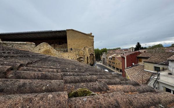 Maison à vendre    4 pièces •  Orange
