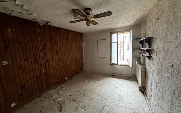 Maison à vendre    4 pièces •  Orange