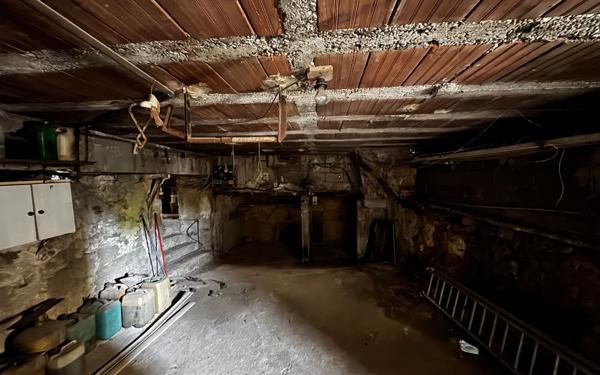 Maison à vendre    4 pièces •  Orange