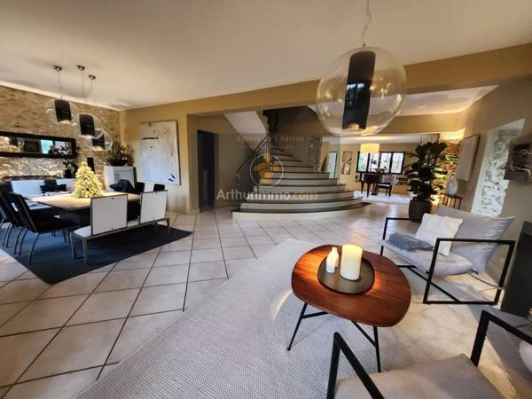 Vente Villa 10 pièces 254 m2 à Le Plessis-Trévise