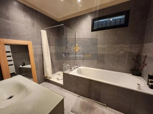 Vente Villa 10 pièces 254 m2 à Le Plessis-Trévise