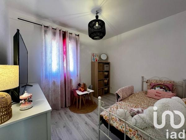 Maison 6 pièces de 87 m² à Chanteloup-les-Vignes (78570)