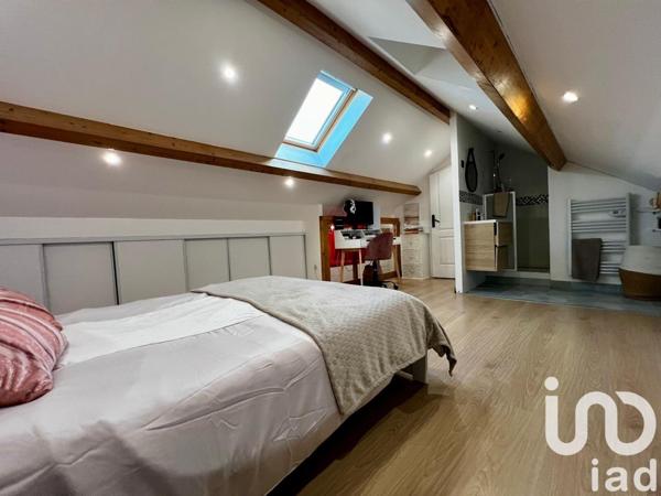 Maison 6 pièces de 87 m² à Chanteloup-les-Vignes (78570)