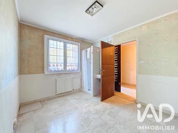 Maison à vendre 7 pièces 142 m² Le Pontet