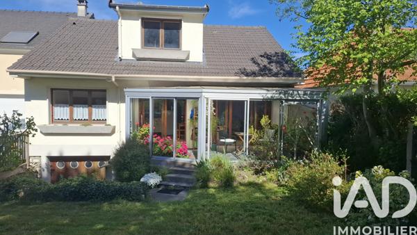 Maison à vendre 4 pièces 74,8 m² Sainte-Geneviève-des-Bois
