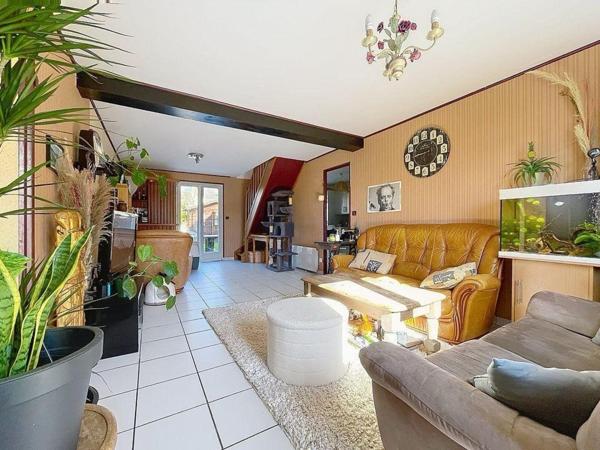 Maison 4 chambres avec garage et jardin