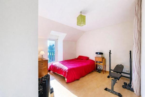 Maison 4 chambres avec garage et jardin