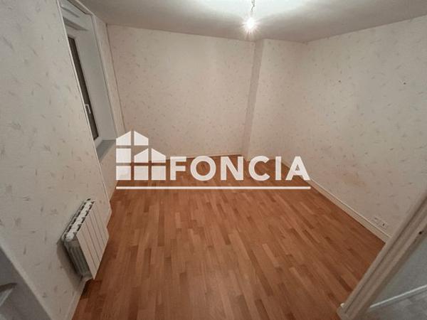 Location Maison 4 pièces 90 m² - 75 ROUTE DE LA MONNERIE Cerisy Belle Etoile 61100