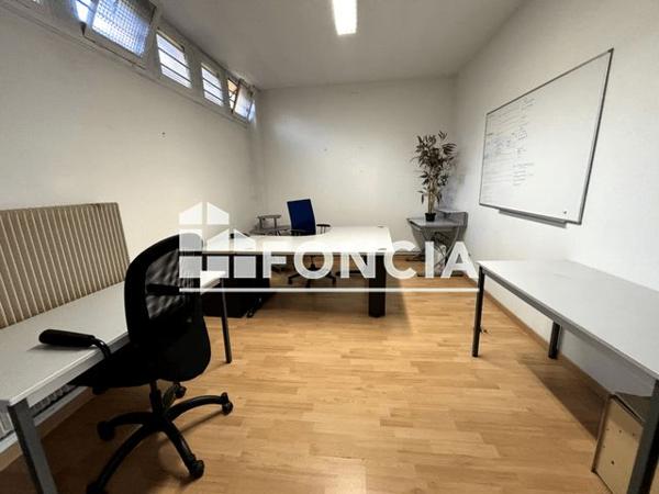 À vendre Local commercial 64.02 m² - Mont-de-marsan 40000