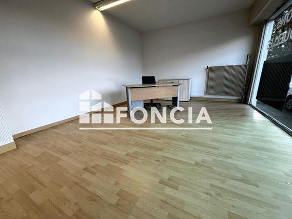 À vendre Local commercial 64.02 m² - Mont-de-marsan 40000